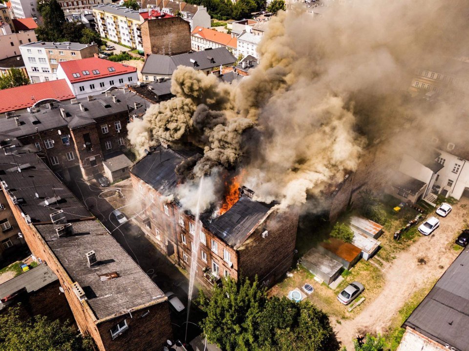 Wspólnie pomagamy rodzinom z ul. 3 Maja, które straciły dach nad głową w wyniku pożaru