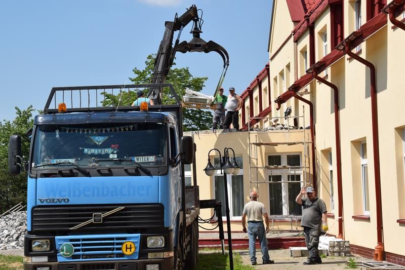 Będzie większy parking przy DPS w Kurowie w gminie Baruchowo