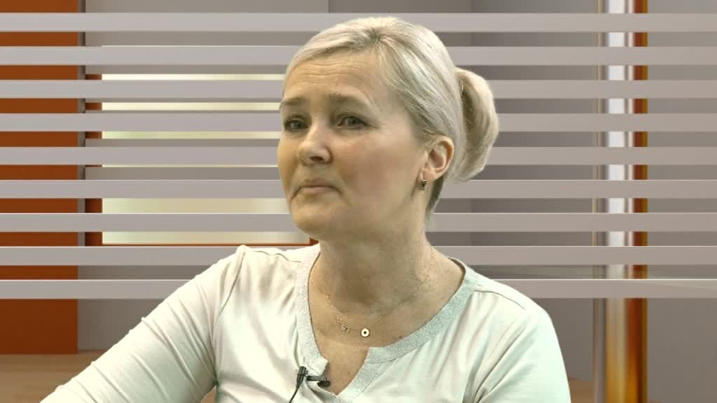 Czerwona kanapa – Dorota Skibińska