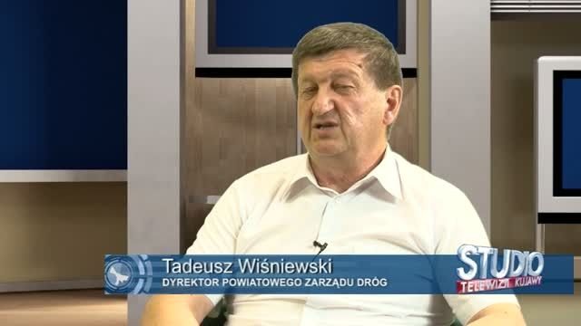 Czerwona kanapa – Tadeusz Wiśniewski