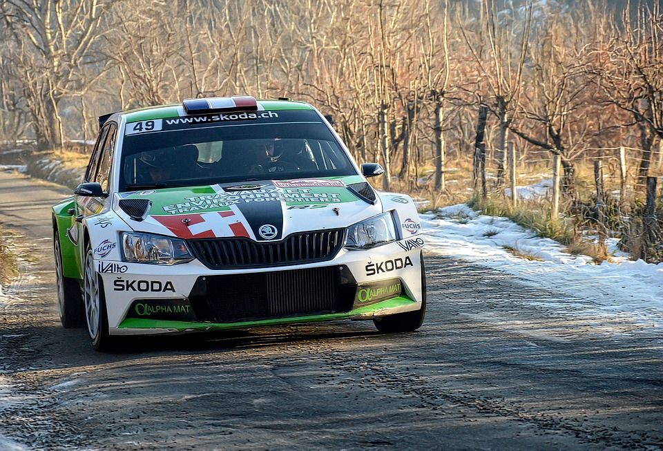 Czy kupowanie używanych części do sportów motorowych ma sens?