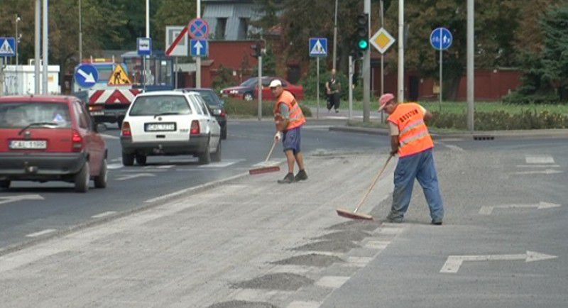 Frezowali „jedynkę” na koszt wykonawcy