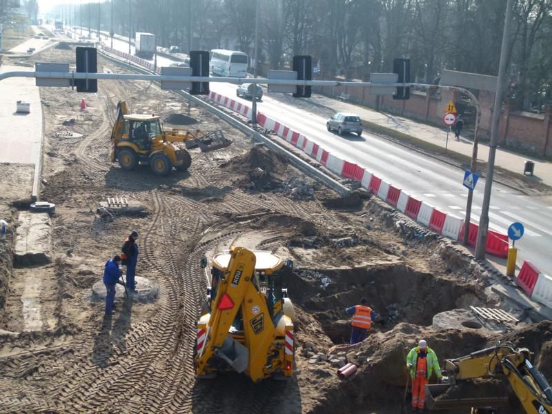 IV etap jedynki, prace trwają, utrudnienia też…