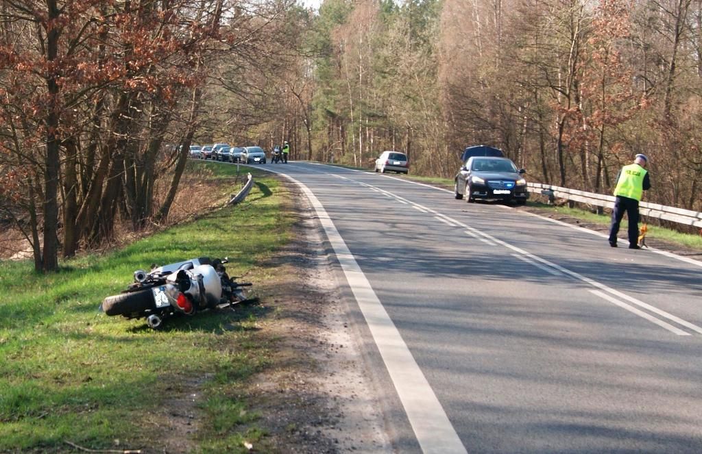 Kolejny wypadek z udziałem motocyklisty