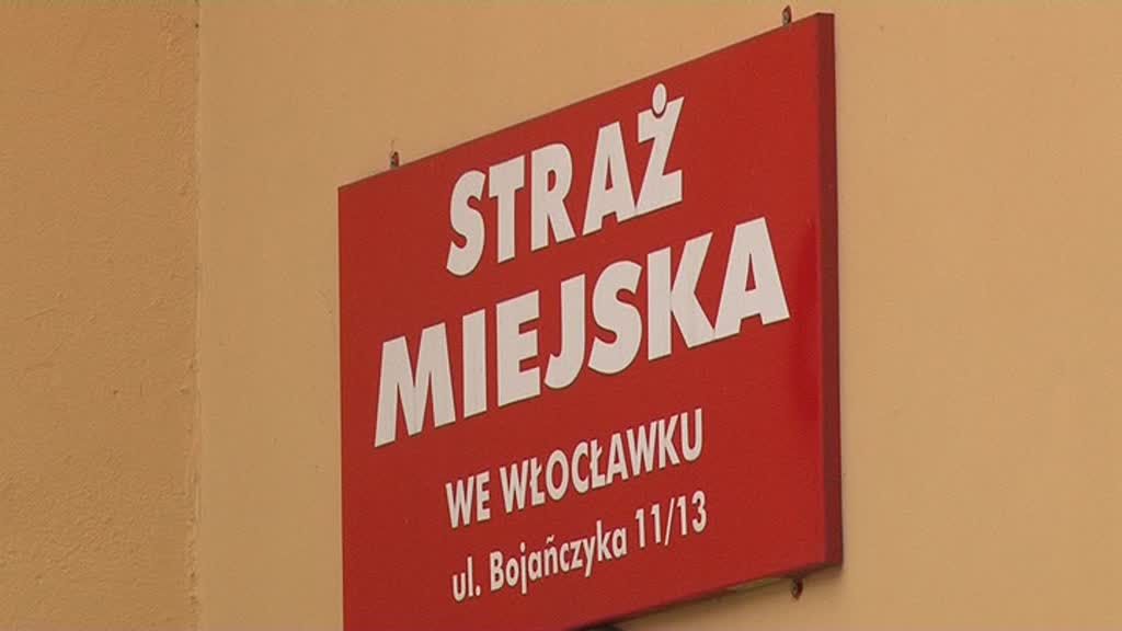 Miłośnicy „picia pod chmurką” na celowniku Straży Miejskiej