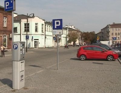 Parkingi. W dni wolne – wolne od opłat