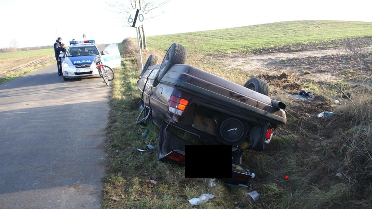 Pijany w sztok był nie tylko pasażer, ale także kierowca mercedesa