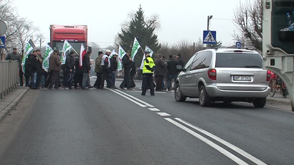 Rolnicy protestowali w Lubieniu Kujawskim- magazyn wideo