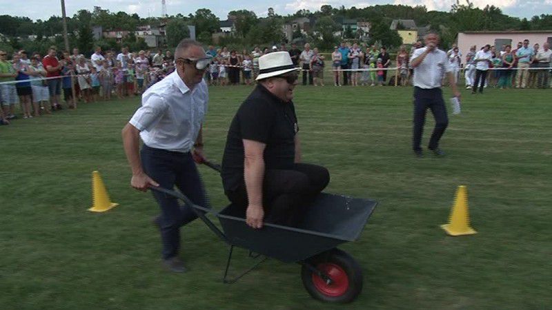 Starosta na taczkach, czyli lipnowska „Sołtysiada”. Film!