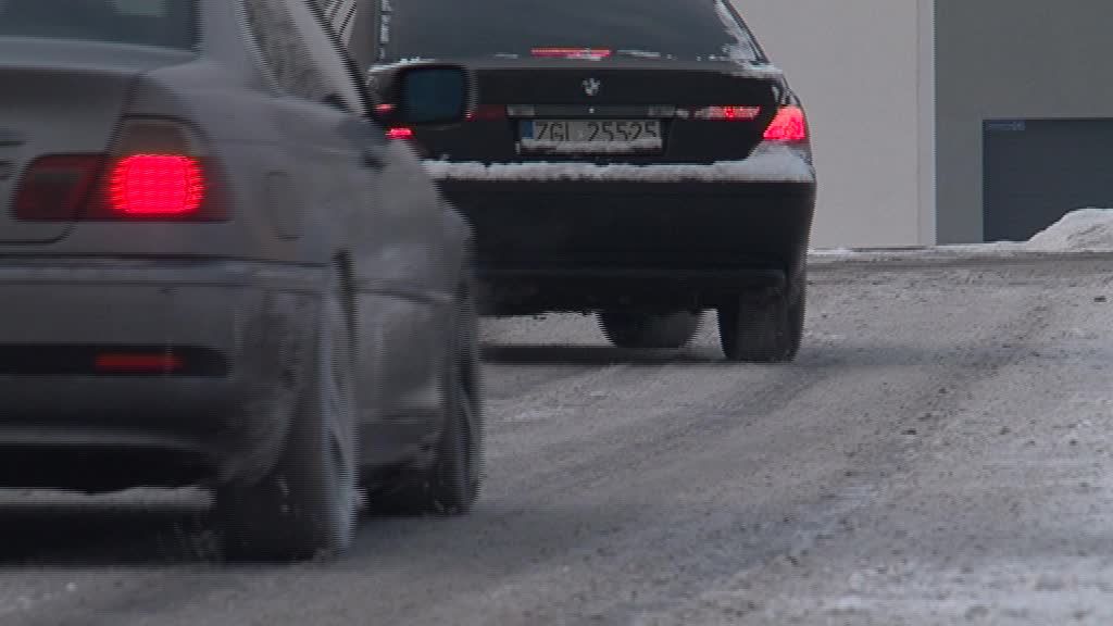 Trudna sytuacja na drogach! Kilkanaście kolizji w regionie!