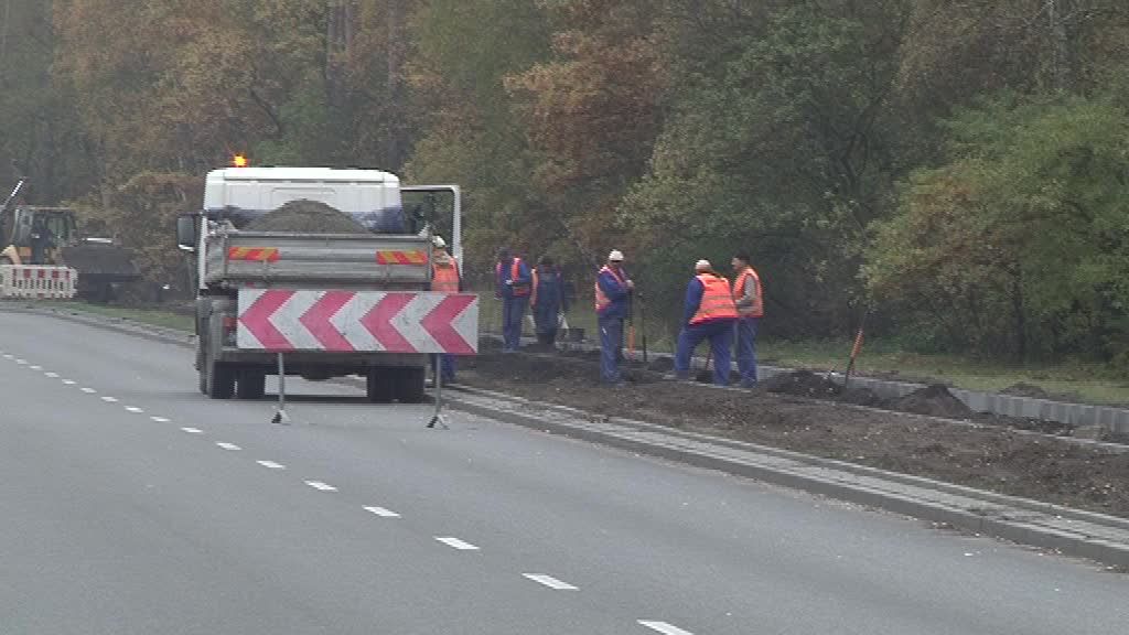 Trwa budowa ścieżki rowerowej na al. Kazimierza Wielkiego, już za miesiąc będzie gotowa!