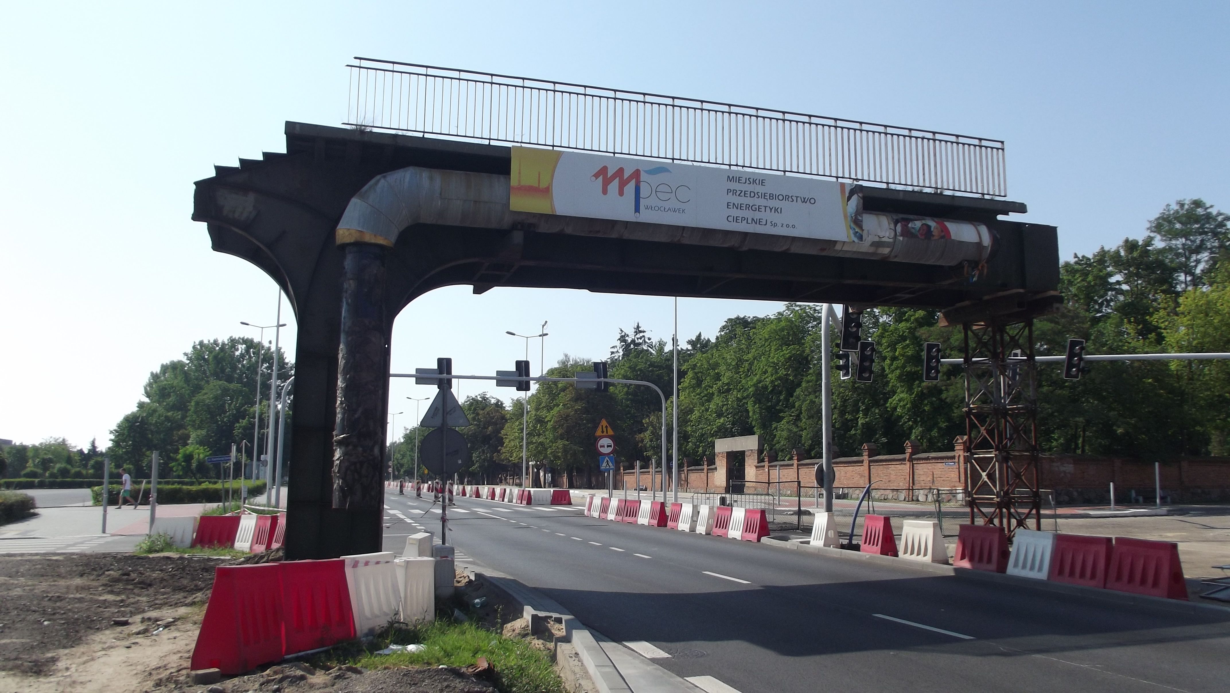 Uwaga na „jedynce”! Jutro ostateczne pożegnanie z kładką