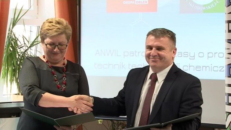 Współpraca Zespołu Szkół Chemicznych z Anwilem S.A.